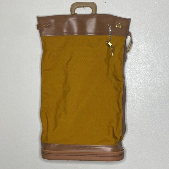 OTCO Leather/ Canvas Money/Mail Transport Bag with Built In Lock - Picture 2 of 8